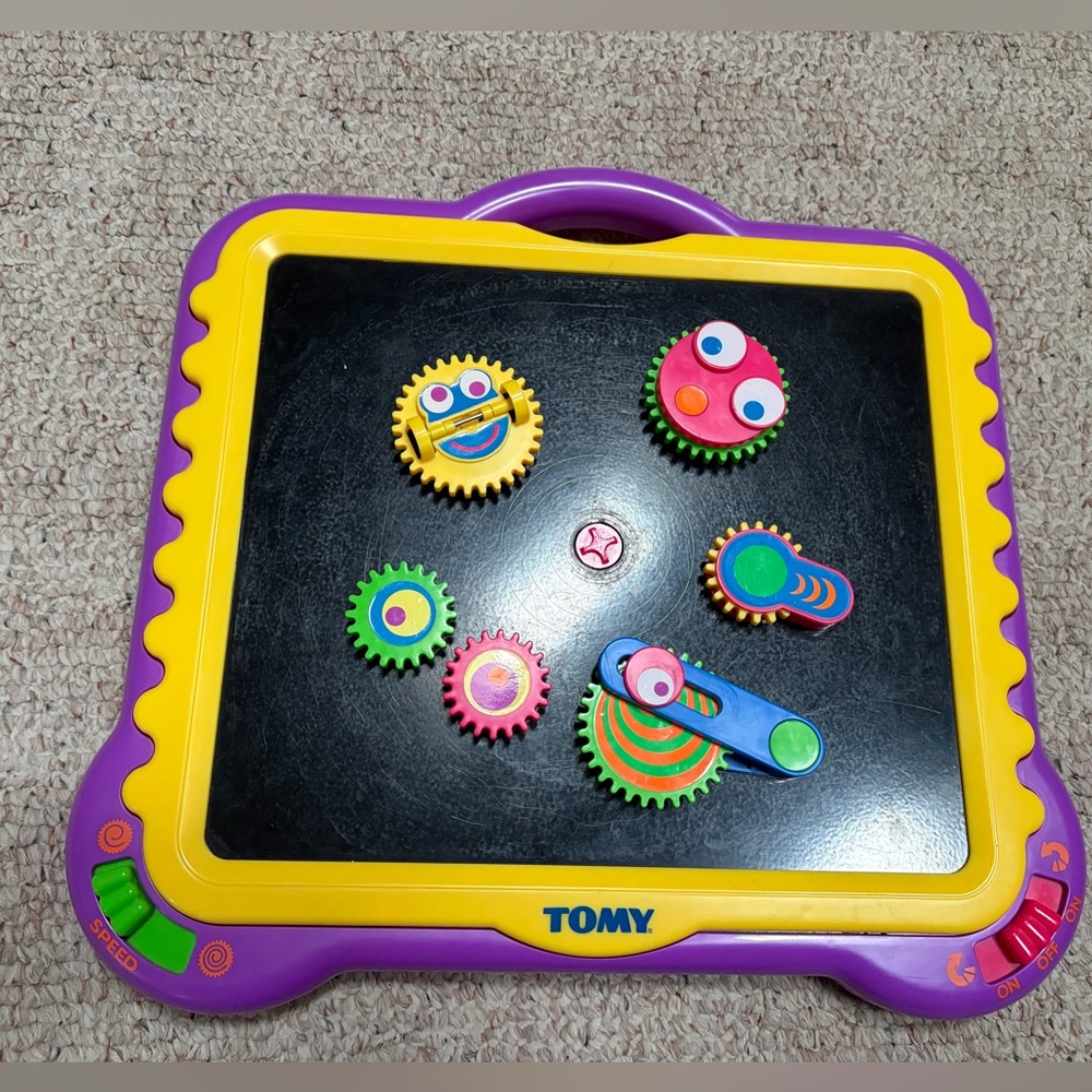 Vintage 1997 Tomy Magnetic Toy Stem Sensory With 6 Gears - Works